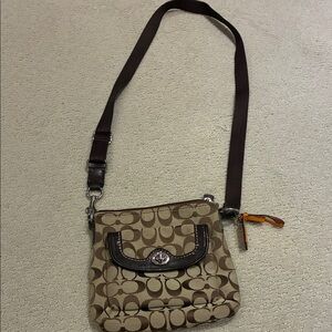 COACH Signature Jacquard Park Swingpack crossbody bag 👝